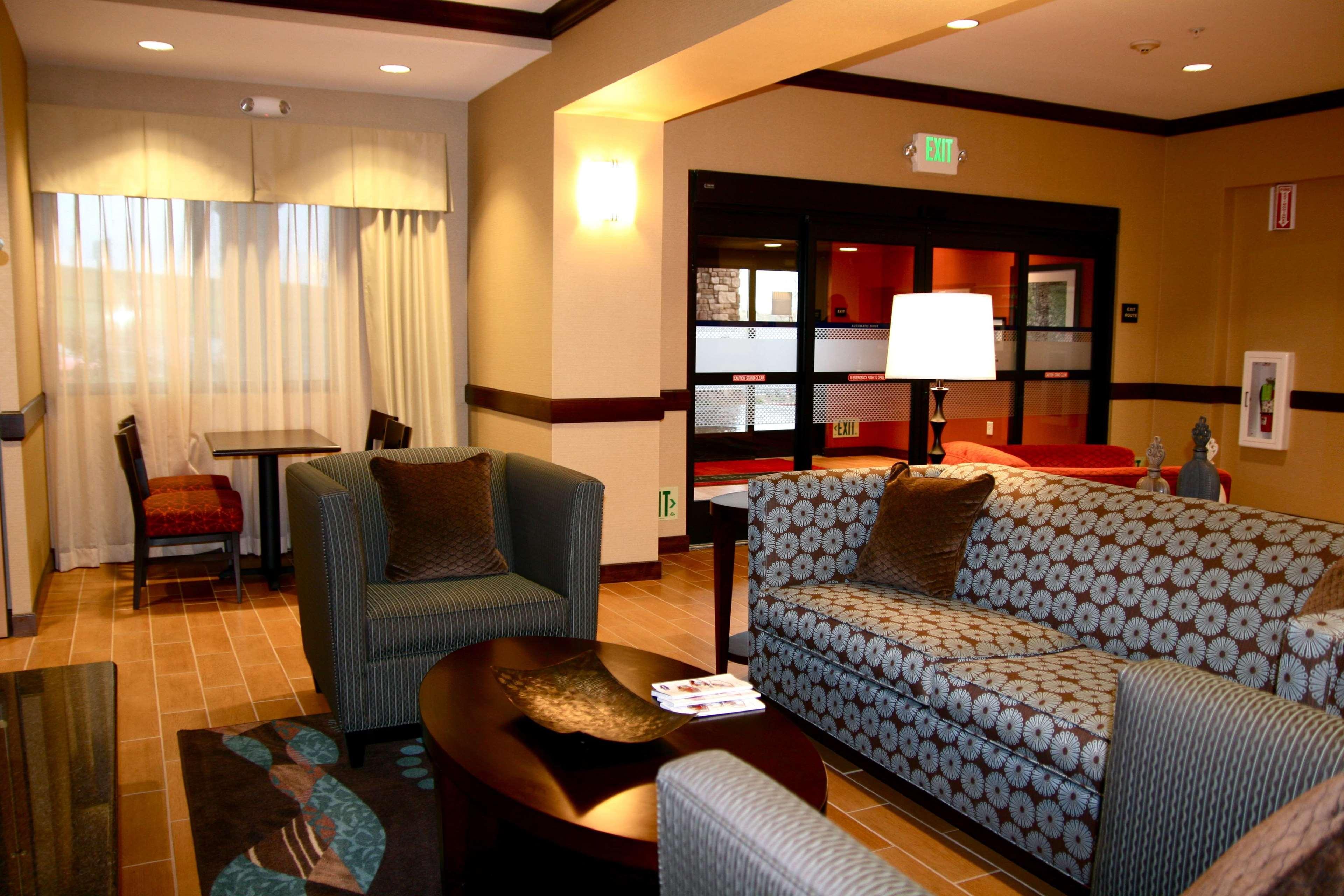 Hampton Inn & Suites Folsom Buitenkant foto