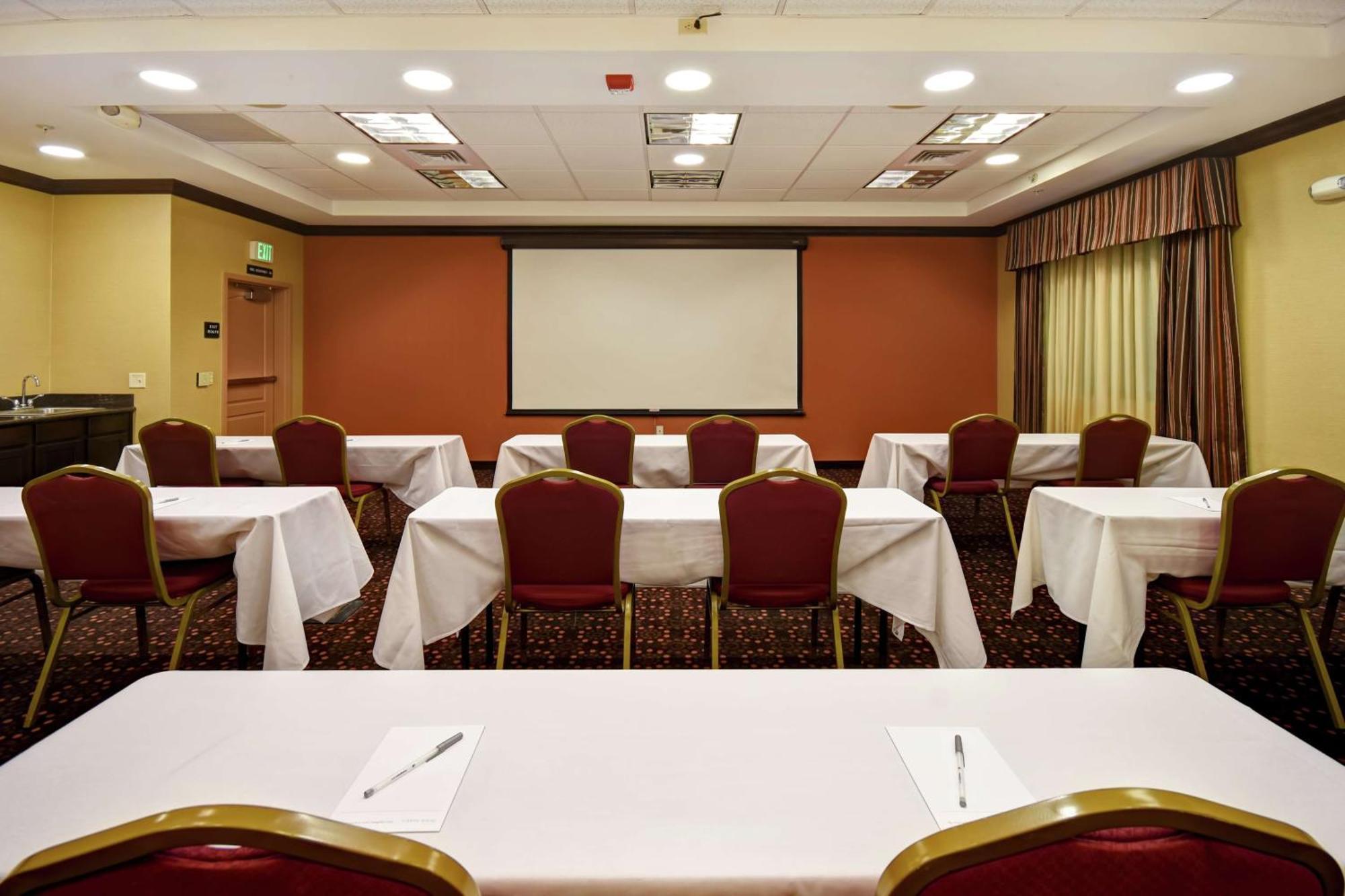 Hampton Inn & Suites Folsom Buitenkant foto