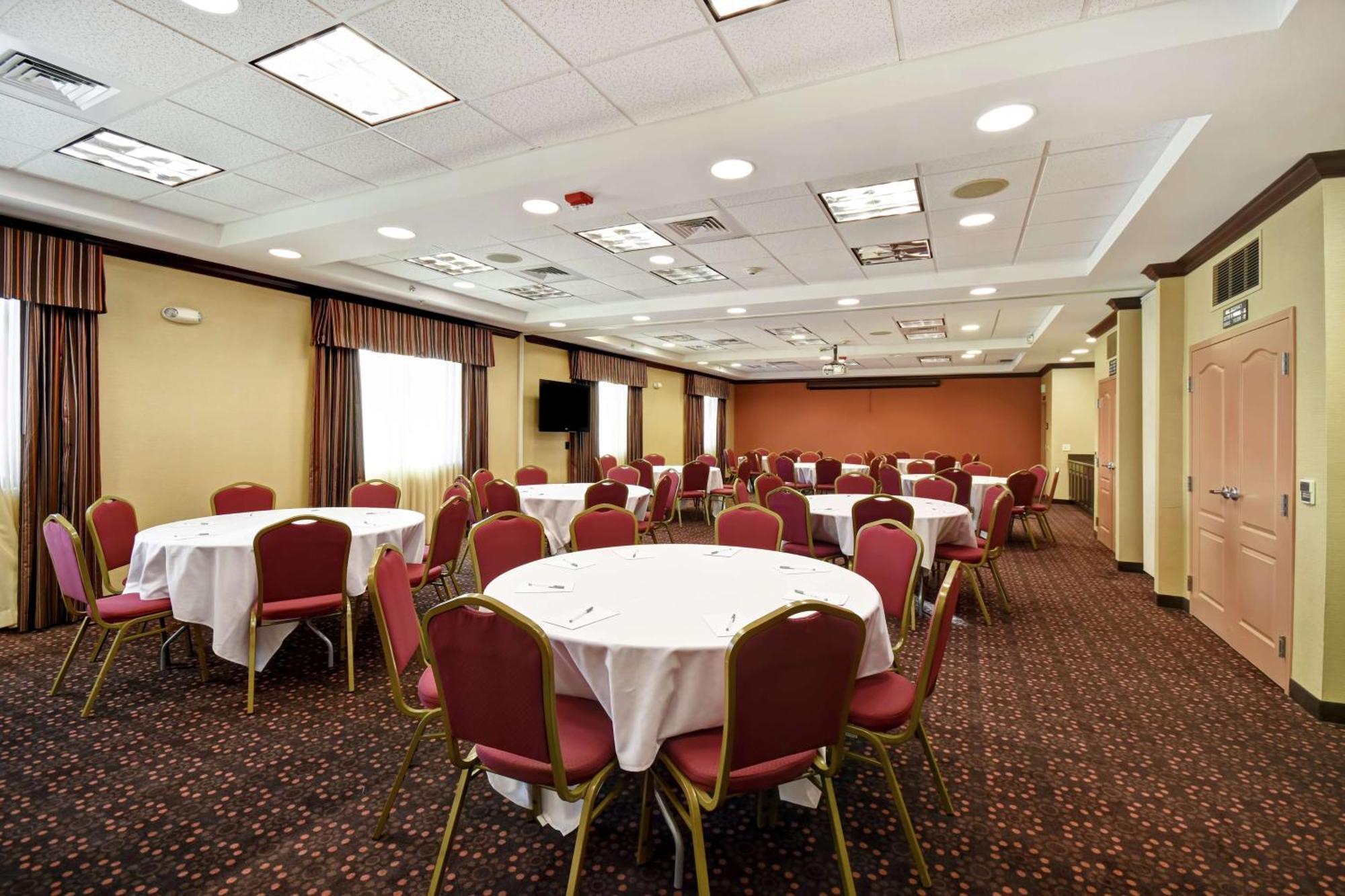 Hampton Inn & Suites Folsom Buitenkant foto