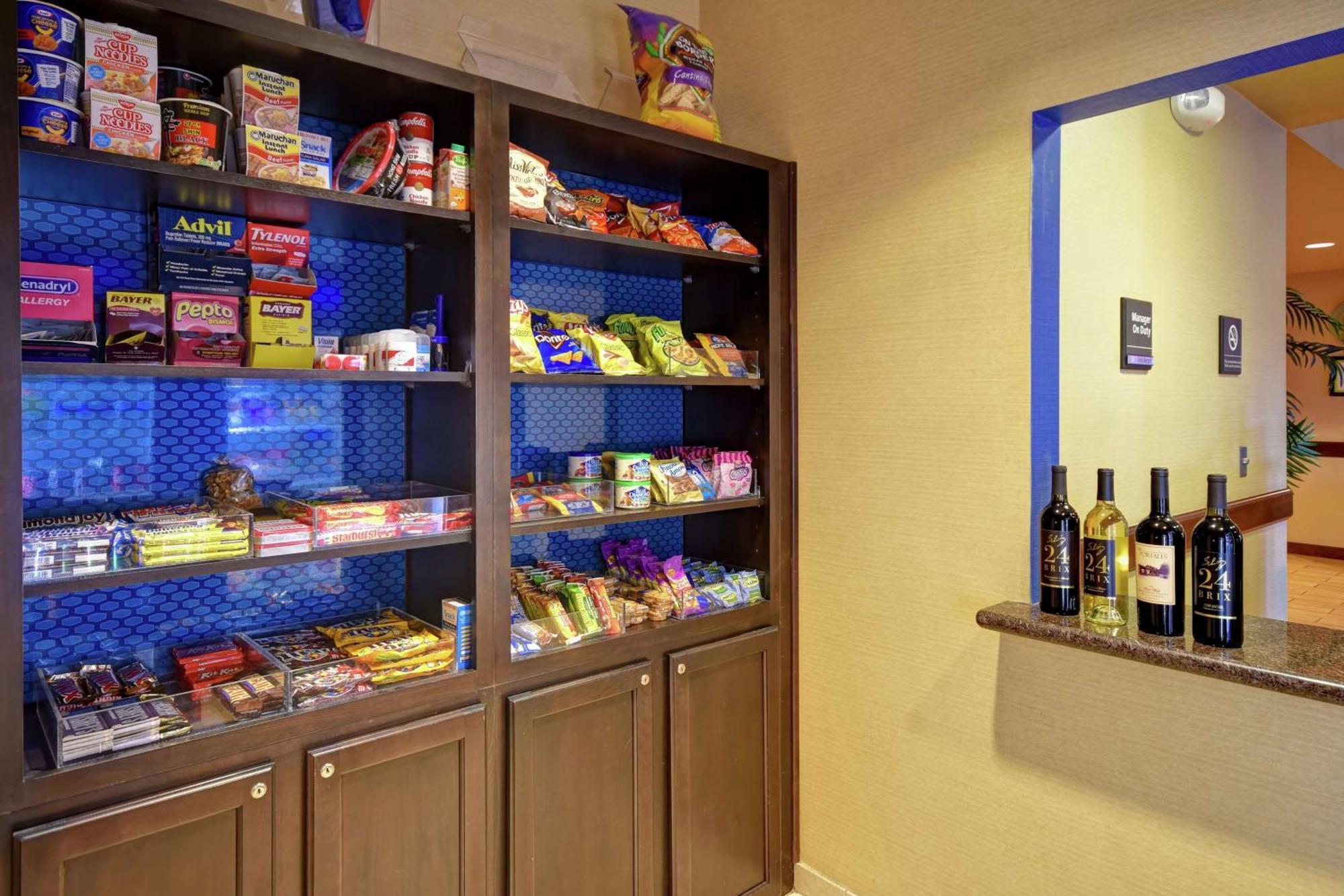 Hampton Inn & Suites Folsom Buitenkant foto
